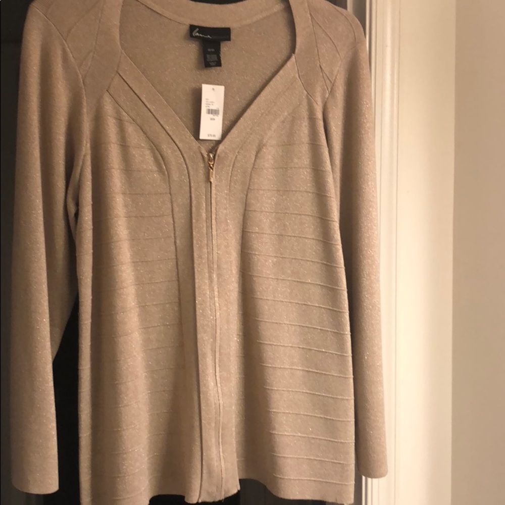 Cardigan NEW with tags - Picture 3 of 5